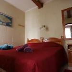 Mystic Flower Bed & Breakfast