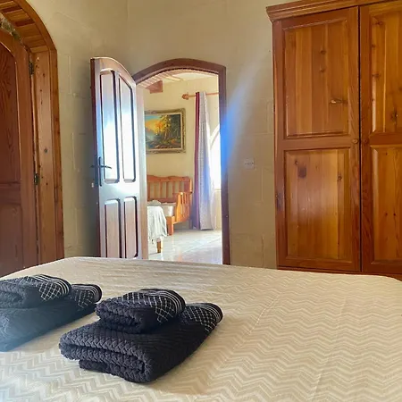 Bed & Breakfast Mystic Flower *