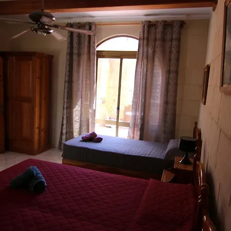 Bed & Breakfast Mystic Flower *