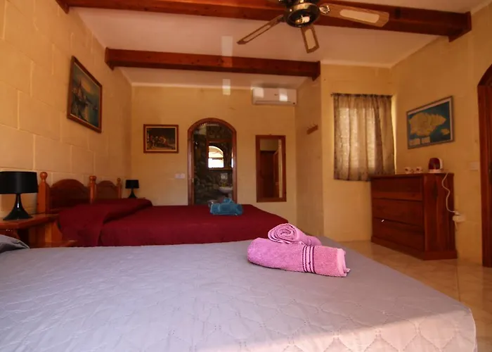 Mystic Flower Bed & Breakfast Birbuba