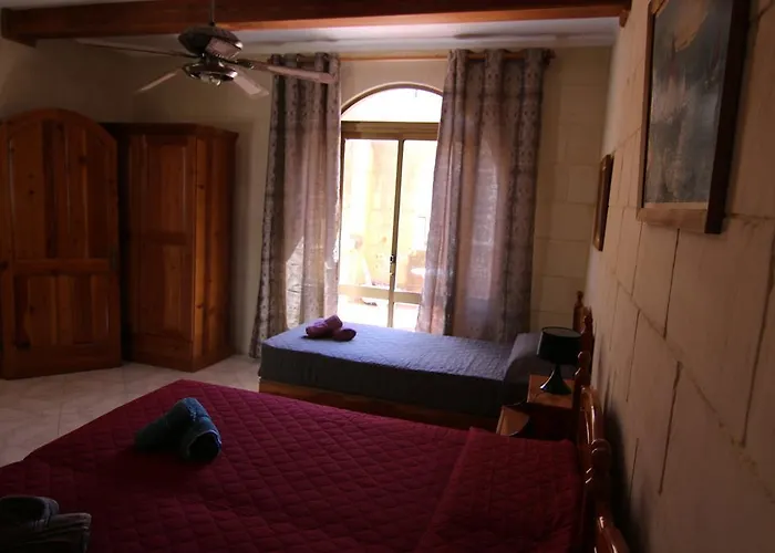 Bed & Breakfast Mystic Flower *